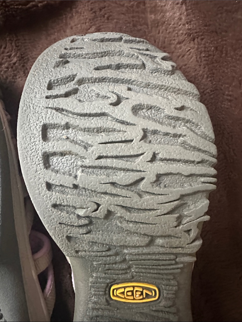 Keen Whisper Tan and Purple Outdoor Sandals Sz 6.5 - Picture 7 of 11